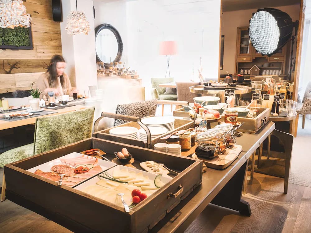 Breakfast buffet