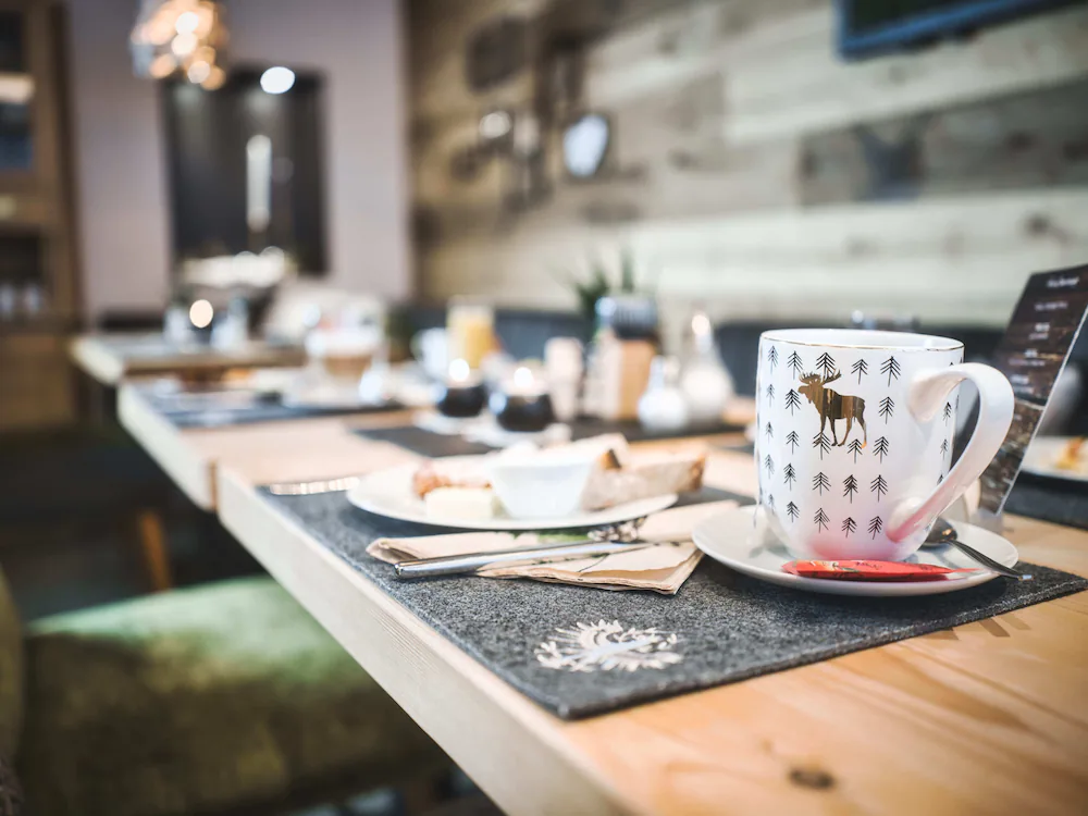 Breakfast buffet