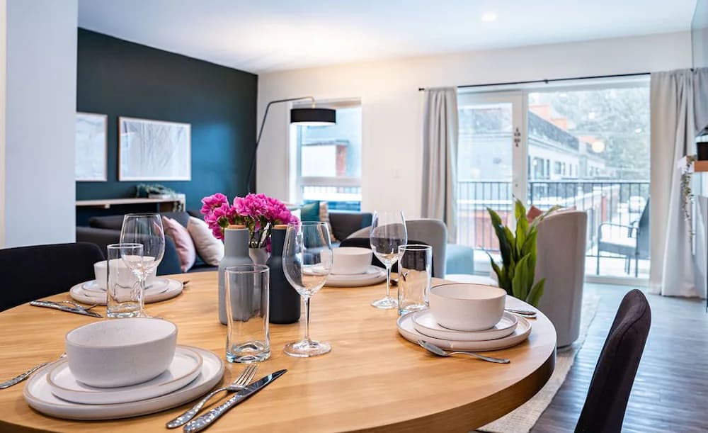 In-room dining