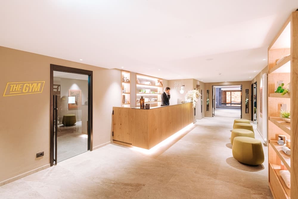 Spa reception