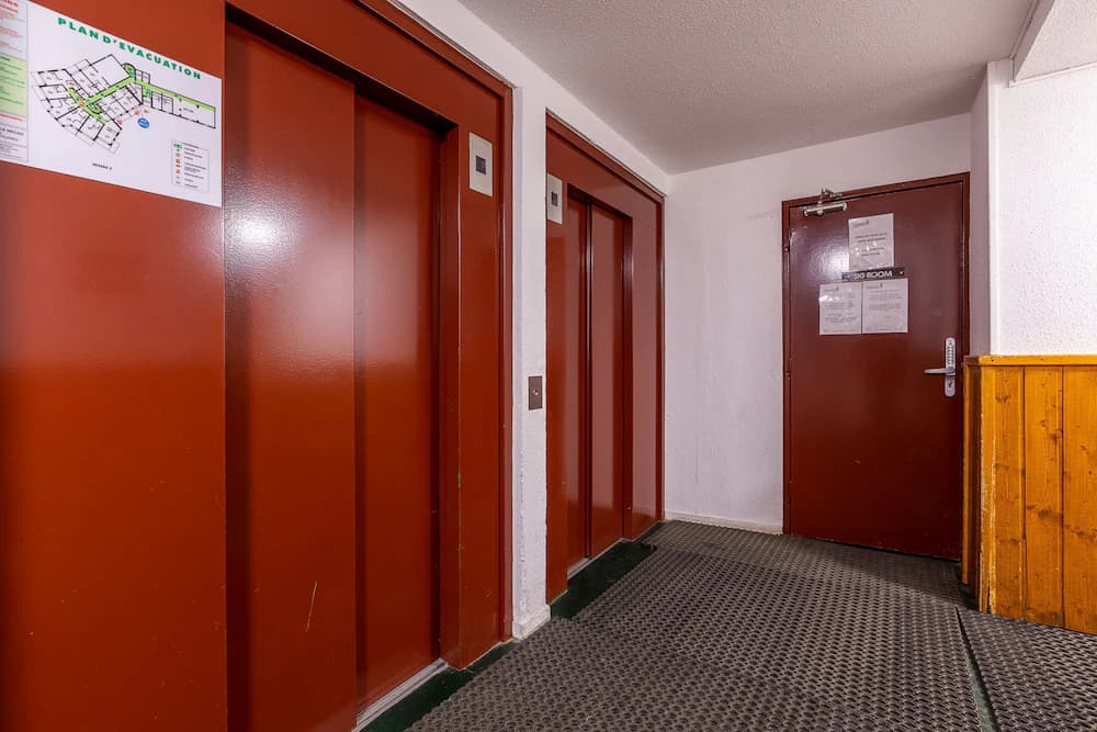 Elevator