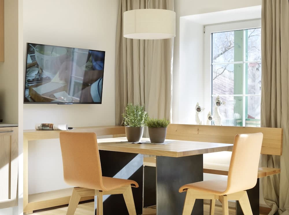 In-room dining
