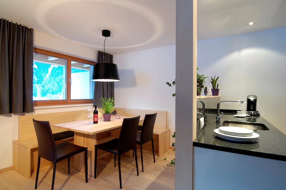 In-room dining