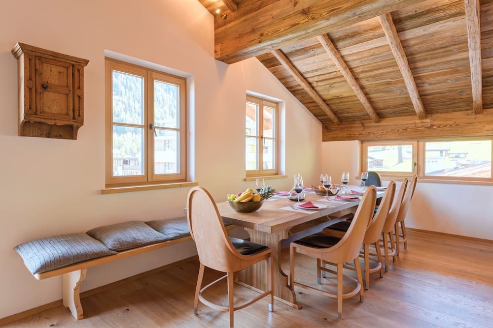 In-room dining