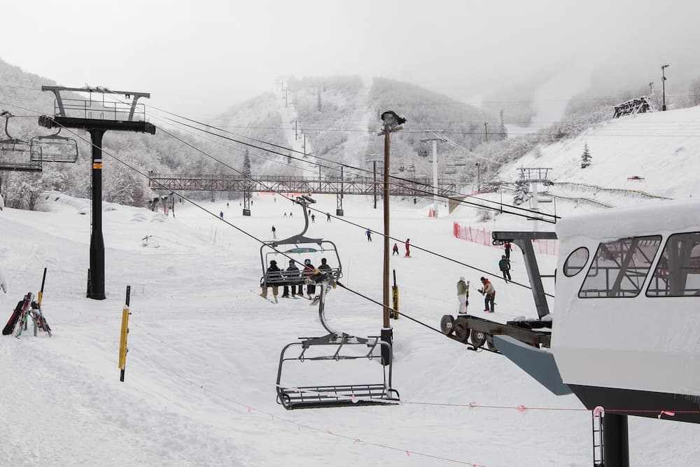 Snow and ski sports