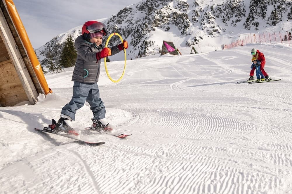 Snow and ski sports