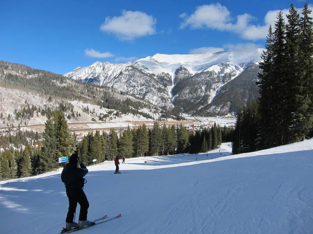 Snow and ski sports