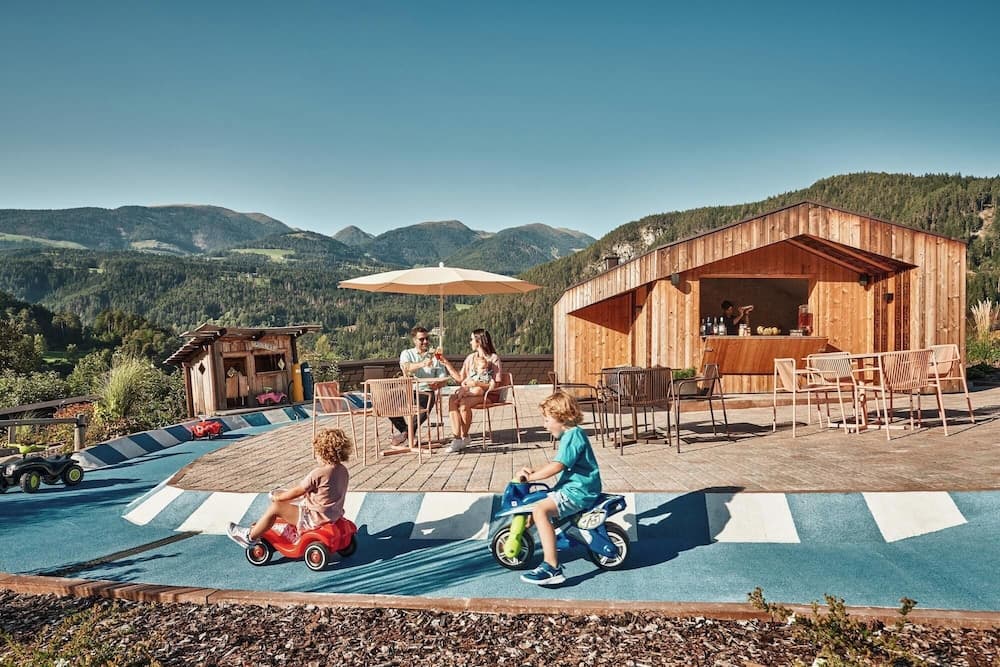 Children's play area - outdoor